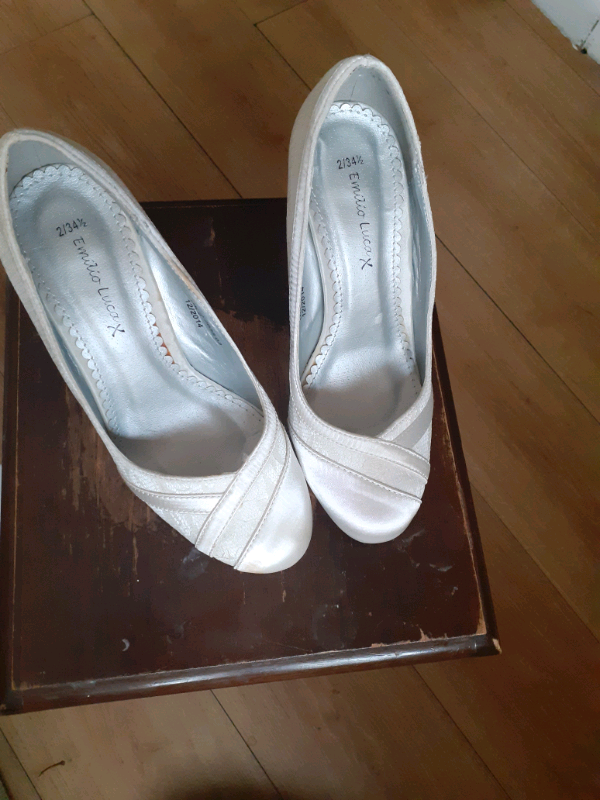 size 2 wedding shoes